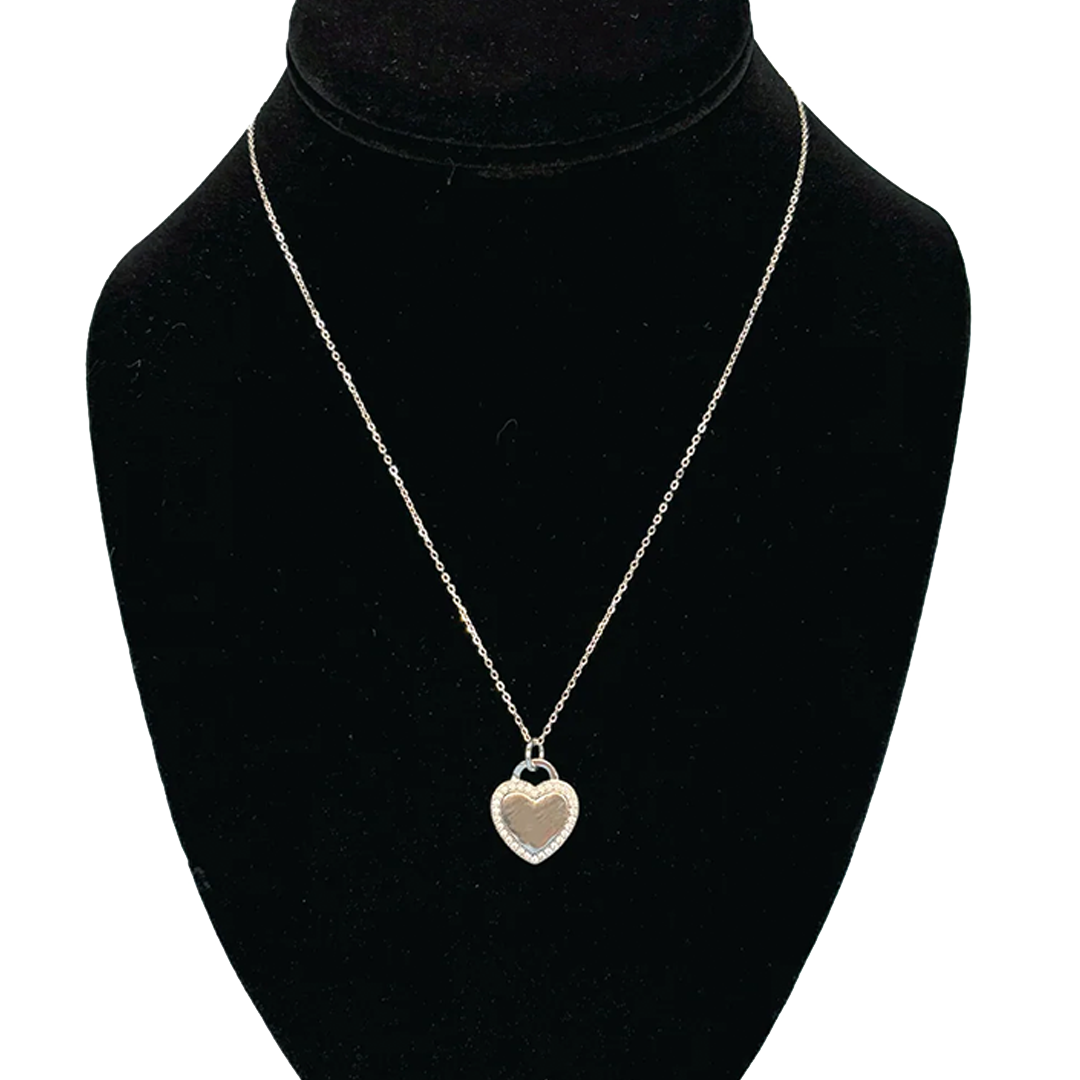 Silver heart pendant necklace