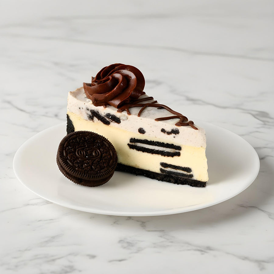 Birthday Cookies & Cream Cheesecake Slice